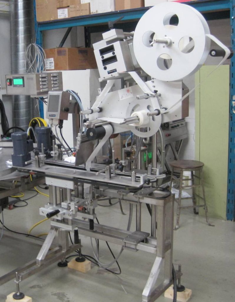 LM-CS150 Clamshell Labeler